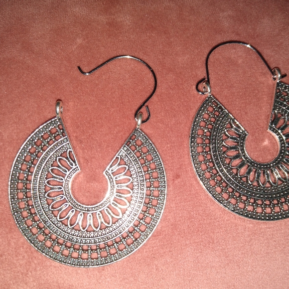 Mandala Silver Filigree CutOut Metal Lace Hoop Earrings Big Hoops Bohemian New - Picture 4 of 10
